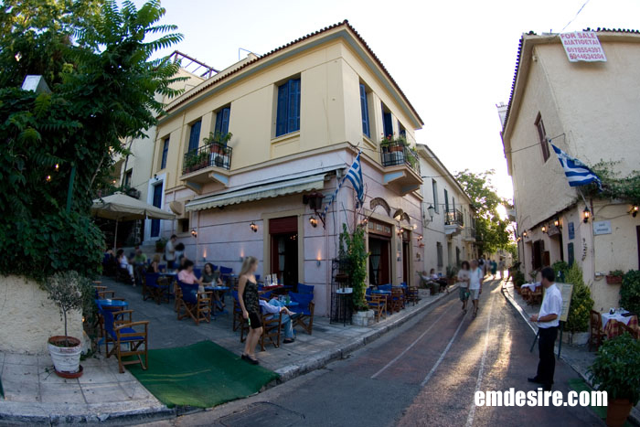 ギリシャ風景写真＠アテネ　プラカの街【魚眼】