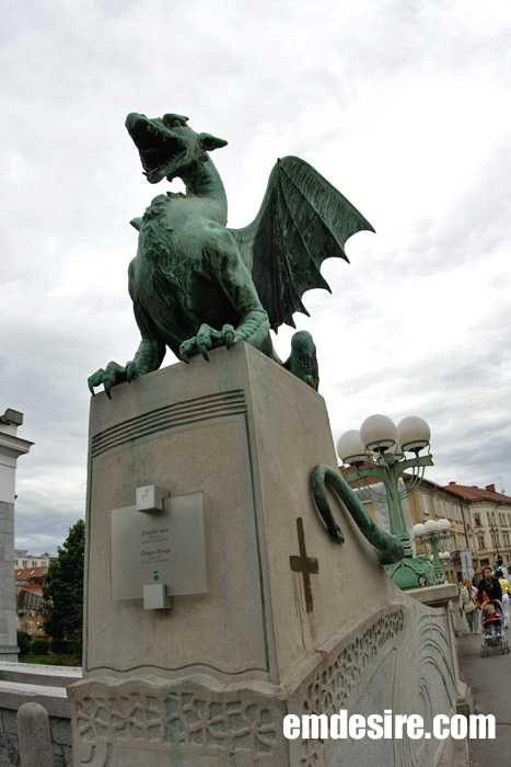 クロアチア・スロベニア風景写真＠リブリャーナの龍の橋
